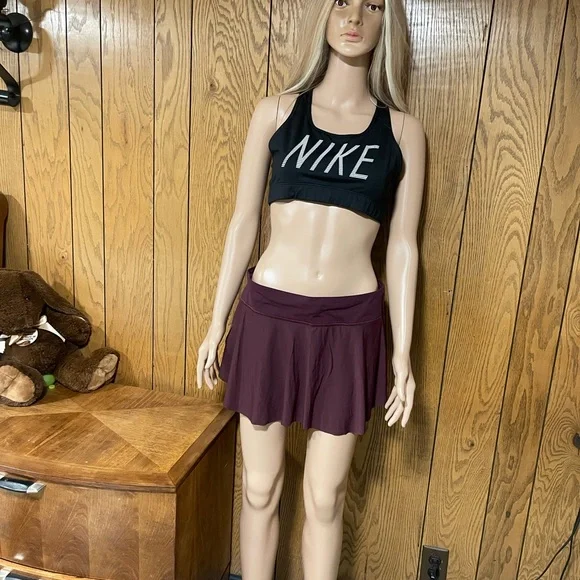 Lululemon"Quick Pace Skirt-(13") Dark Adobe - Picture 13 of 16